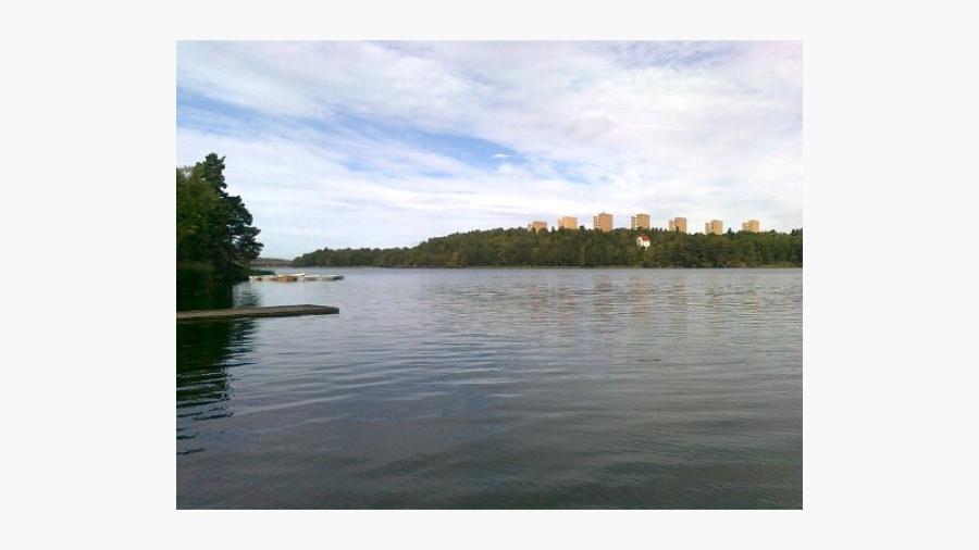 Sjön Magelungen sedd från Ågesta Foto: Ulla Öberg 